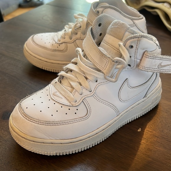 Nike Air Force 1 Mid White - Kid size 1Y - Picture 7 of 9